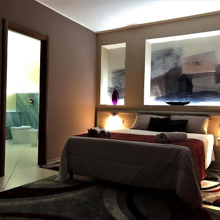 La Piazzetta Guest House Olbia Bagian luar foto