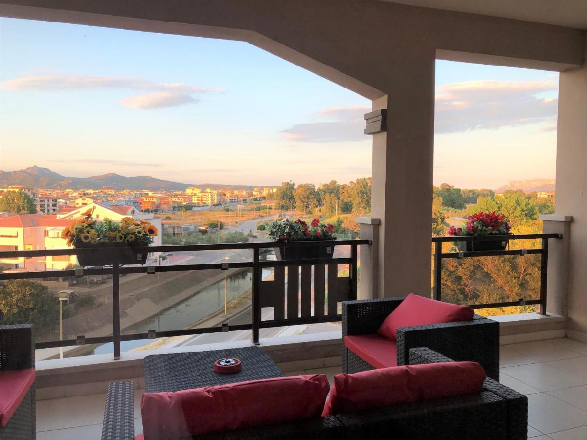 La Piazzetta Guest House Olbia Bagian luar foto
