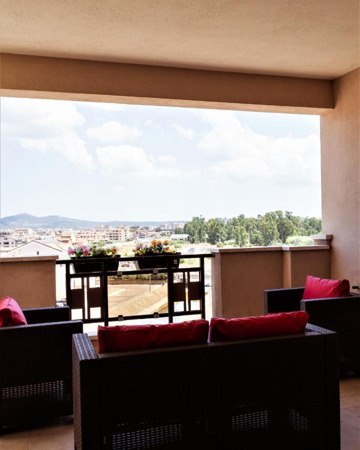 La Piazzetta Guest House Olbia Bagian luar foto