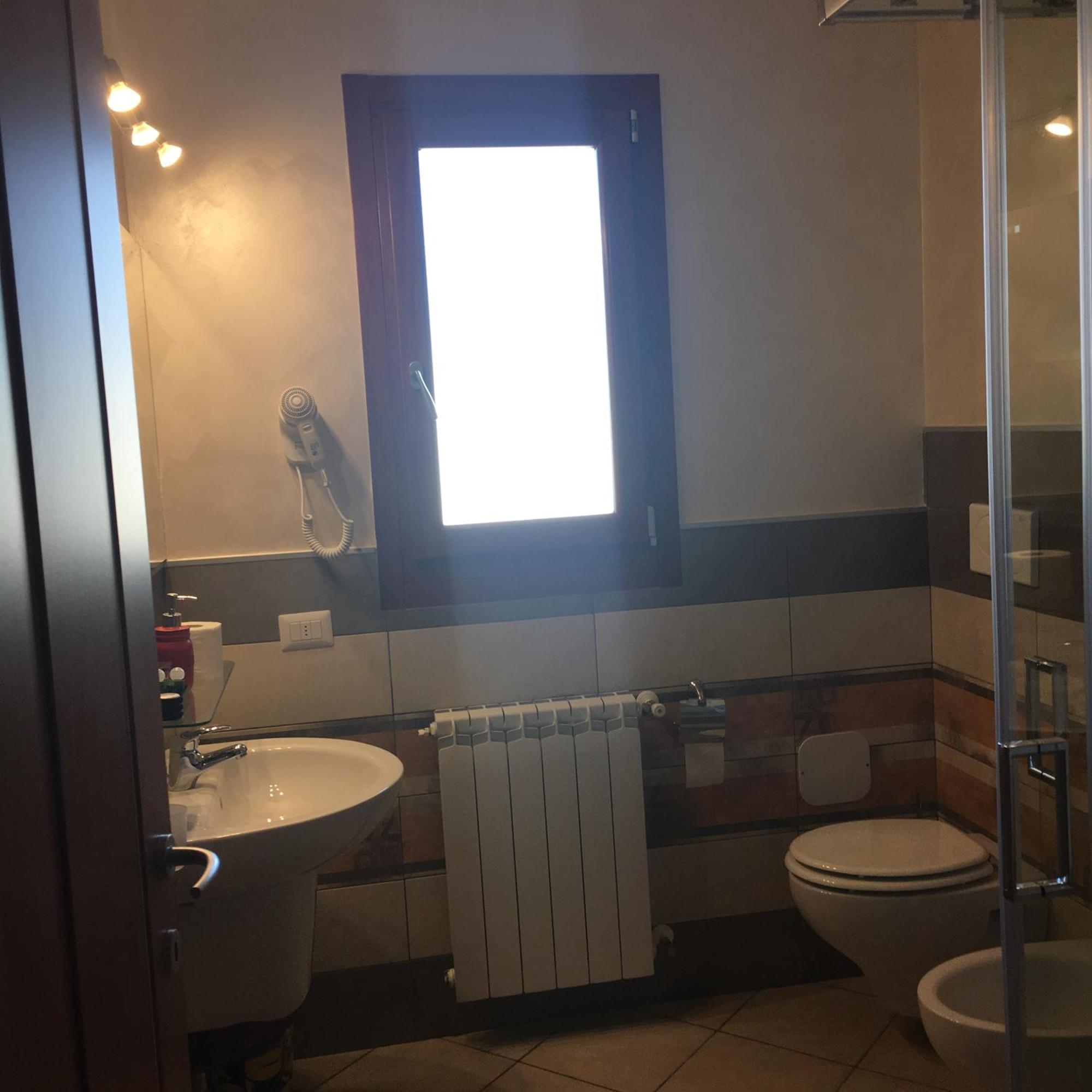 La Piazzetta Guest House Olbia Bagian luar foto