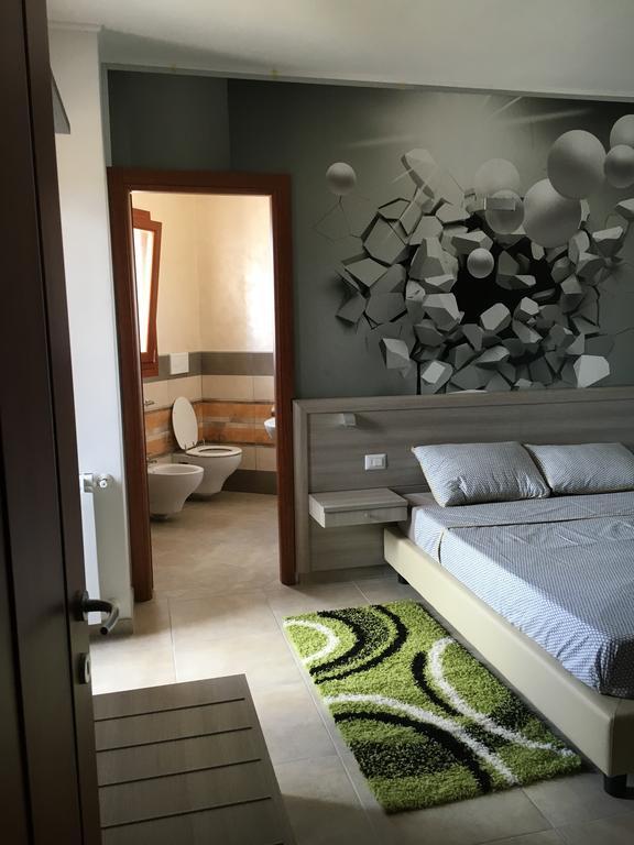 La Piazzetta Guest House Olbia Bagian luar foto
