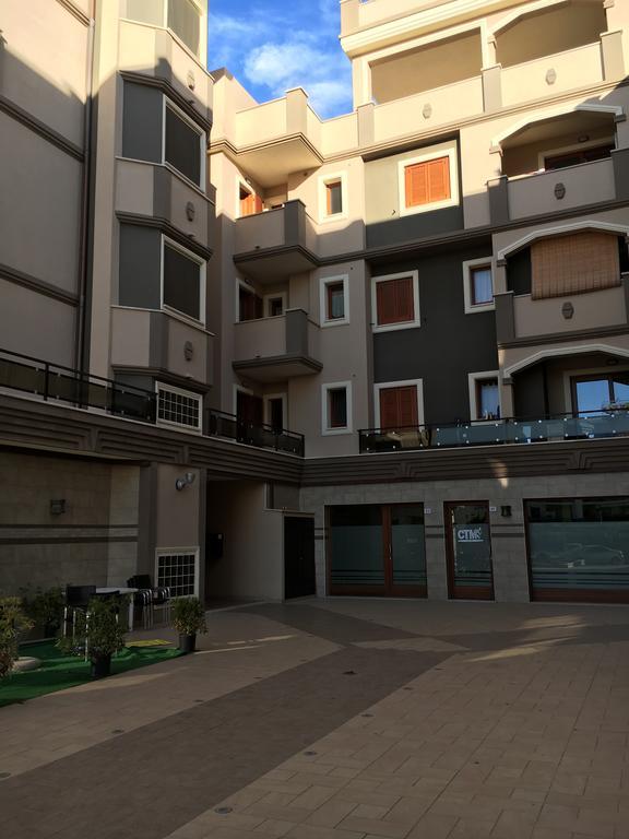 La Piazzetta Guest House Olbia Bagian luar foto