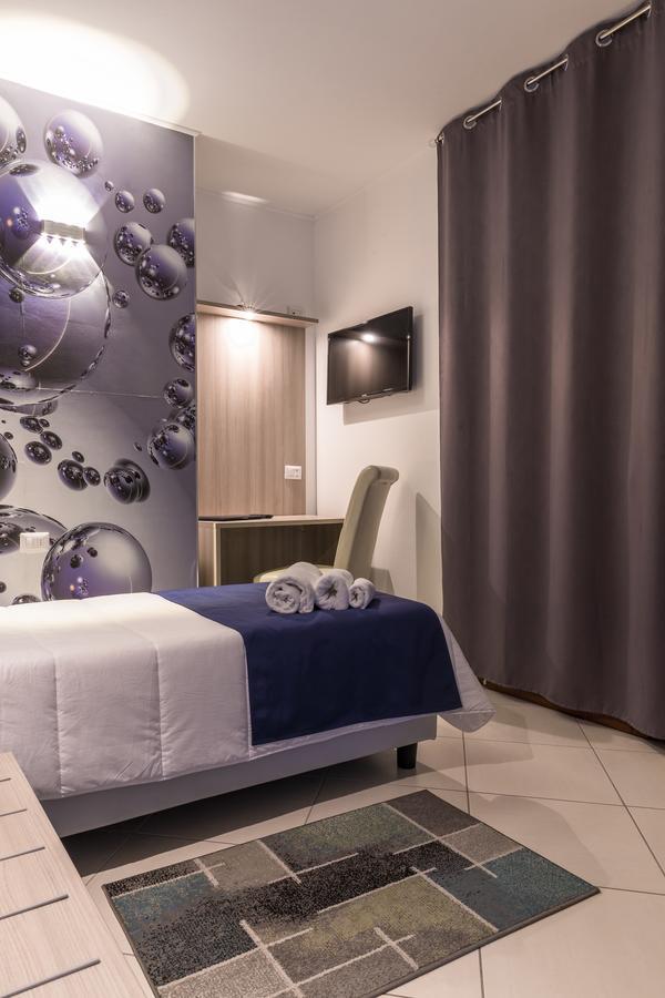 La Piazzetta Guest House Olbia Bagian luar foto