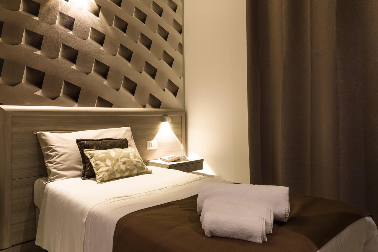 La Piazzetta Guest House Olbia Bagian luar foto